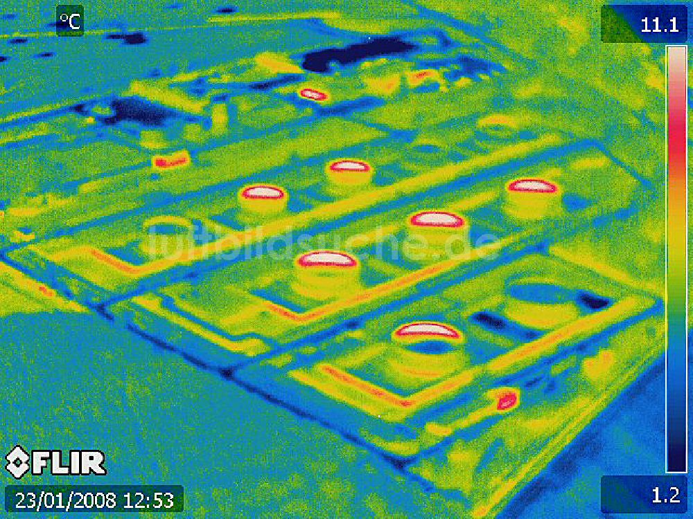 Infrarot-Luftbild SEEFELD - Infrarotbild von den Anlagen des Tanklagers Seefeld in Brandenburg.