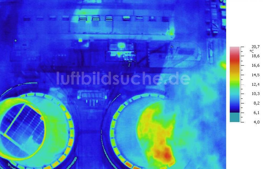 Infrarot-Luftbild Schkopau - Infrarotluftbild Rauchfahnen aus den Kraftwerksschloten des Heizkraftwerk Schkopau im Bundesland Sachsen-Anhalt