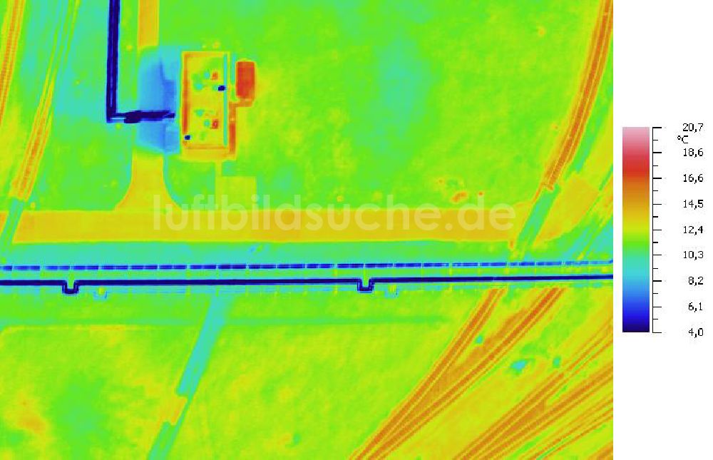 Infrarot-Luftbild SCHKOPAU - Senkrecht- Infrarotluftbild Industrieanlagen und Leitungssystemen der Buna-Werke GmbH Schkopau.