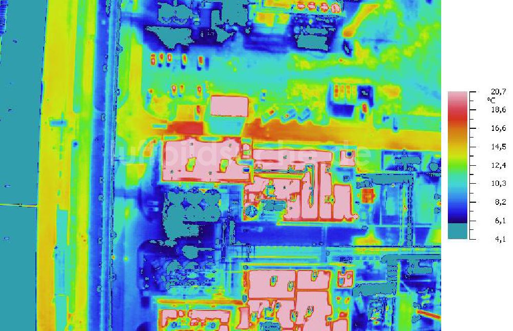 Infrarot-Luftbild SCHKOPAU - Senkrecht- Infrarotluftbild Industrieanlagen und Leitungssystemen der Buna-Werke GmbH Schkopau.