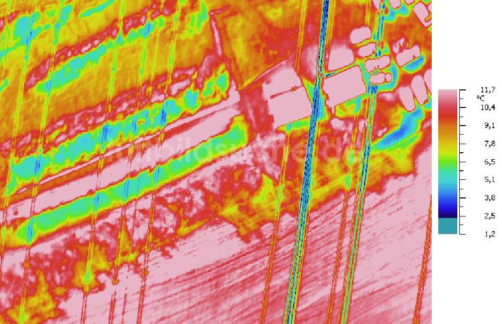 Infrarot-Luftbild MILZAU - Senkrecht- Infrarotluftbild von Starkstromtrassen bei Milzau