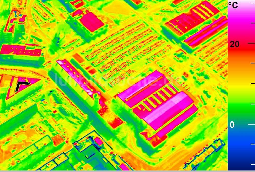 Infrarot-Luftbild Mannheim - Infrarotluftbild Werksgelände der John Deere GmbH & Co KG in Mannheim im Bundesland Baden-Württemberg, Deutschland