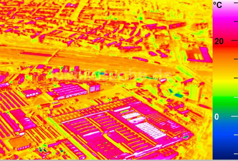 Infrarot-Luftbild Mannheim - Infrarotluftbild Werksgelände der John Deere GmbH & Co KG in Mannheim im Bundesland Baden-Württemberg, Deutschland