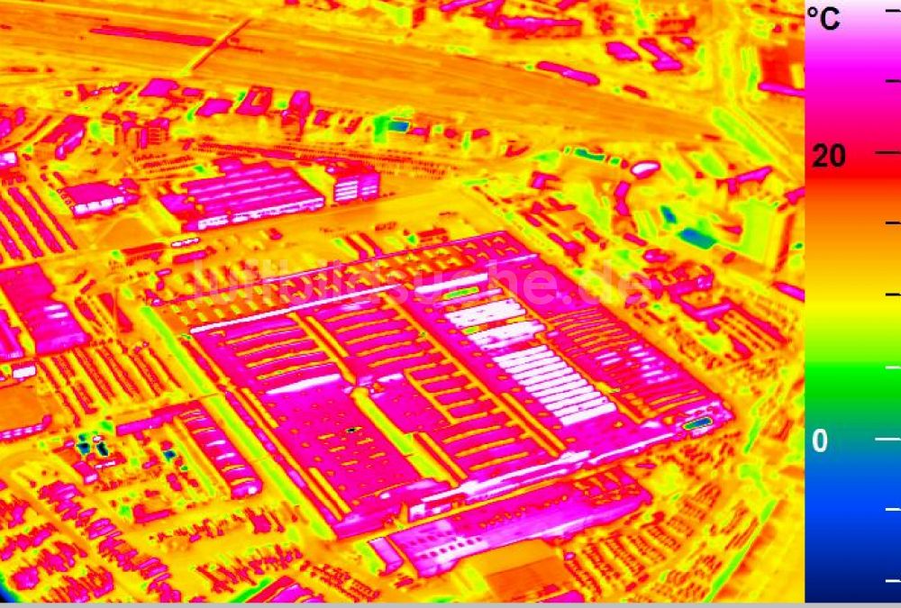 Infrarot-Luftbild Mannheim - Infrarotluftbild Werksgelände der John Deere GmbH & Co KG in Mannheim im Bundesland Baden-Württemberg, Deutschland