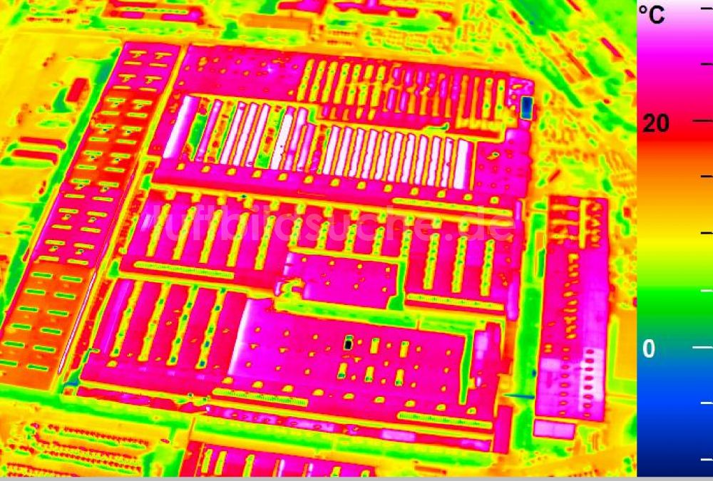 Infrarot-Luftbild Mannheim - Infrarotluftbild Werksgelände der John Deere GmbH & Co KG in Mannheim im Bundesland Baden-Württemberg, Deutschland