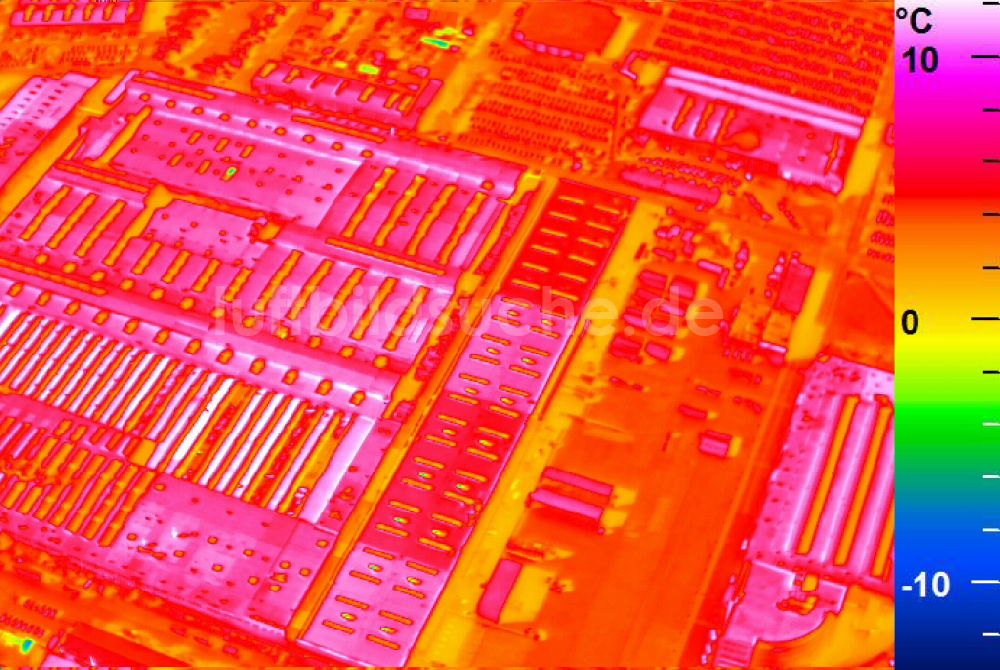 Infrarot-Luftbild Mannheim - Infrarotluftbild Werksgelände der John Deere GmbH & Co KG in Mannheim im Bundesland Baden-Württemberg, Deutschland