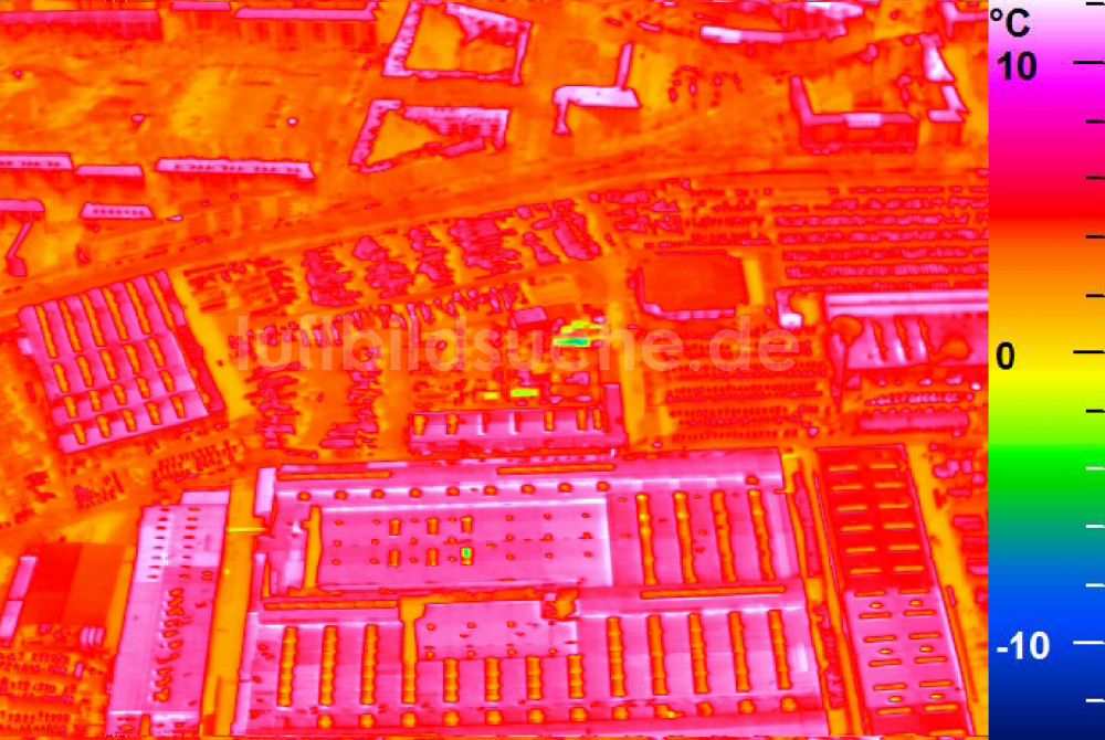 Infrarot-Luftbild Mannheim - Infrarotluftbild Werksgelände der John Deere GmbH & Co KG in Mannheim im Bundesland Baden-Württemberg, Deutschland