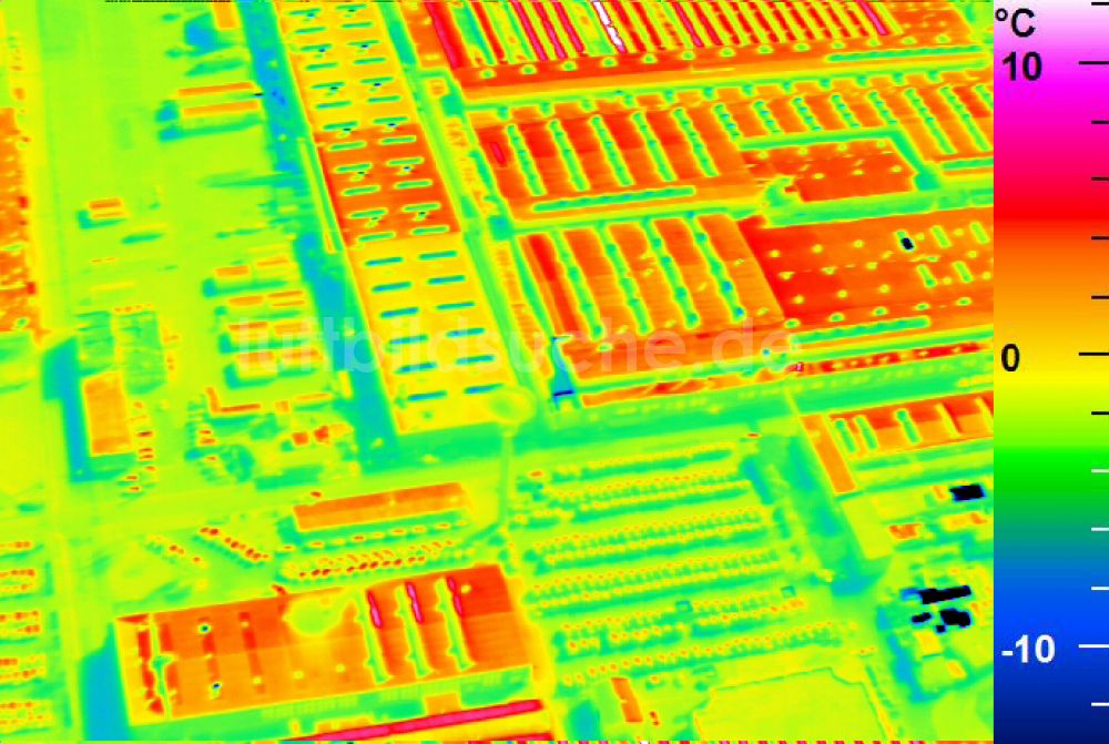 Infrarot-Luftbild Mannheim - Infrarotluftbild Werksgelände der John Deere GmbH & Co KG in Mannheim im Bundesland Baden-Württemberg, Deutschland