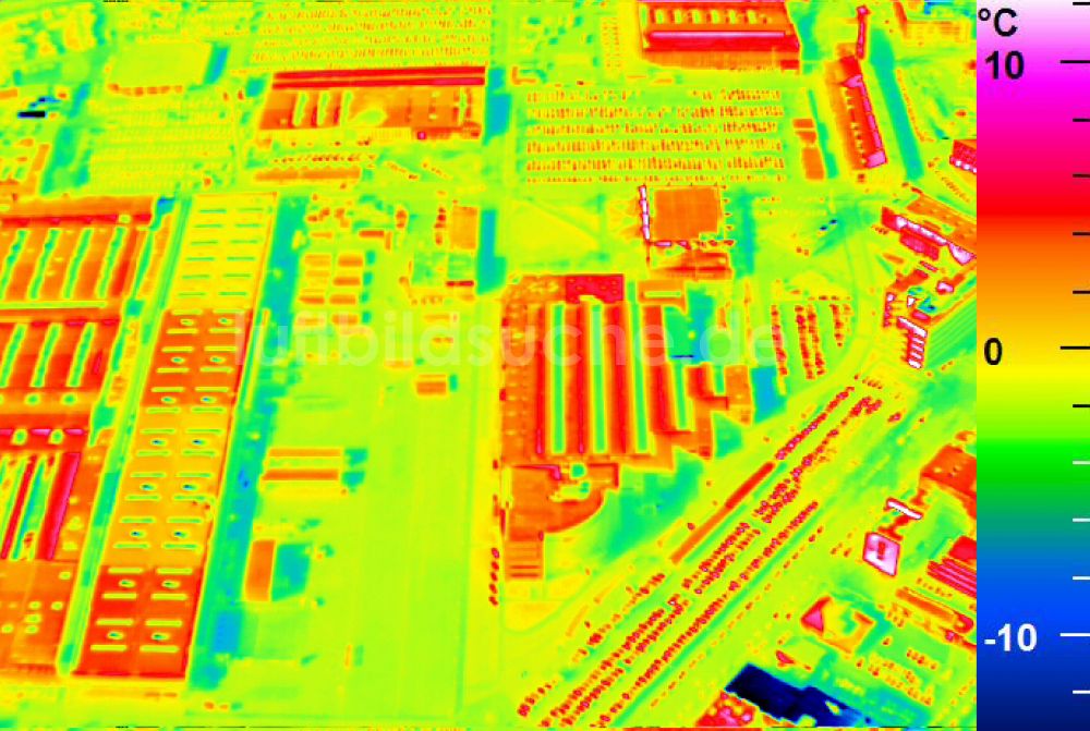 Infrarot-Luftbild Mannheim - Infrarotluftbild Werksgelände der John Deere GmbH & Co KG in Mannheim im Bundesland Baden-Württemberg, Deutschland