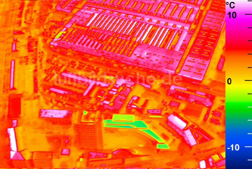 Infrarot-Luftbild Mannheim - Infrarotluftbild Werksgelände der John Deere GmbH & Co KG in Mannheim im Bundesland Baden-Württemberg, Deutschland