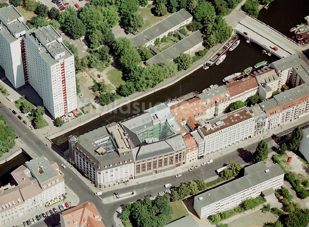 Berlin- Mitte aus der Vogelperspektive: )