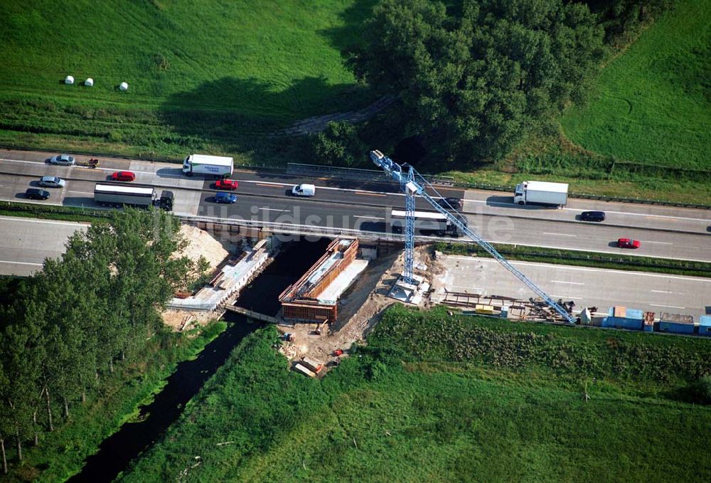 Rangsdorf aus der Vogelperspektive: A10 Autobahnbrücke im Bau - Berlin