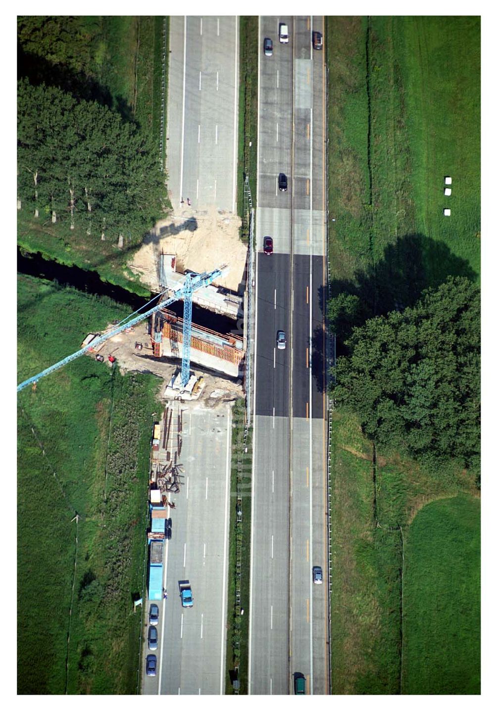 Rangsdorf aus der Vogelperspektive: A10 Autobahnbrücke im Bau - Berlin