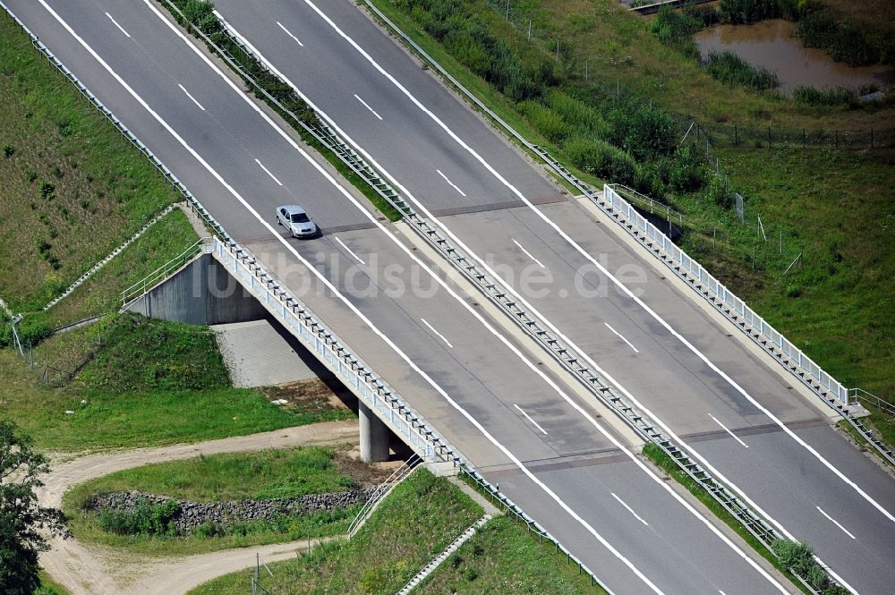 Luftbild Woltow - A20 Autobahnbrücke in Mecklenburg-Vorpommern