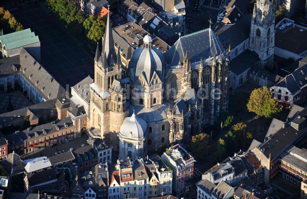 Aachen von oben - Aachener Dom in Aachen