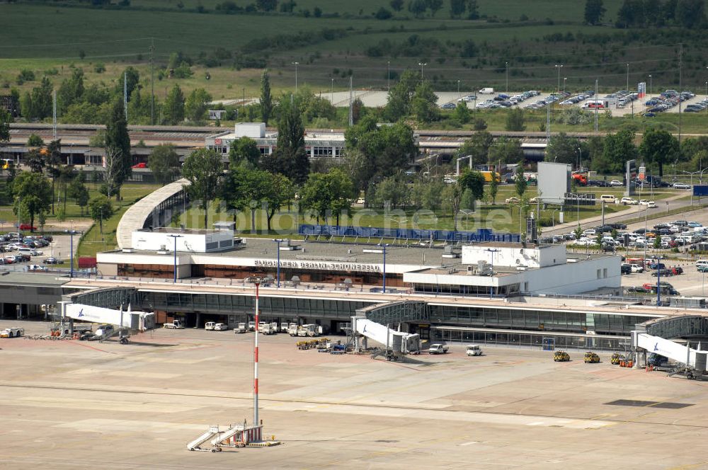 Luftbild SCHÖNEFELD - Abfertigungshalle am Flughafen Berlin-Schönefeld