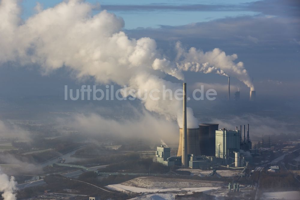 Luftaufnahme Werne - Abgaswolken des Kohlekraftwerk RWE-Power Gersteinwerk bei Werne im Bundesland Nordrhein-Westfalen