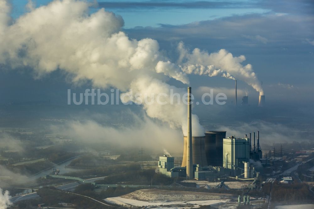 Luftbild Hamm - Abgaswolken des Kohlekraftwerk RWE-Power Gersteinwerk in Hamm im Bundesland Nordrhein-Westfalen