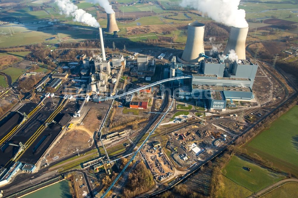 Luftaufnahme Hamm - Abgaswolken des Kohlekraftwerk RWE-Power Gersteinwerk in Hamm im Bundesland Nordrhein-Westfalen