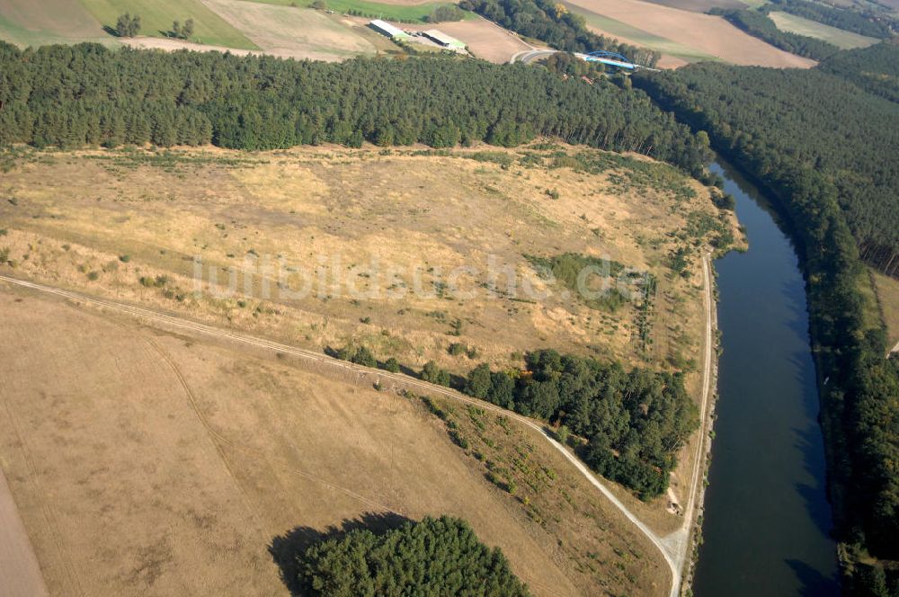 Luftbild Ihleburg - Ablagerungsfläche am Elbe-Havel-Kanal bei Ihleburg