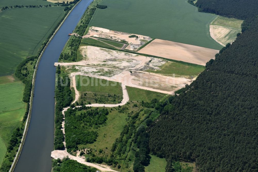 Nielebock aus der Vogelperspektive: Ablagerungsflächen am Elbe-Havel-Kanal bei Nielebock-Seedorf im Bundesland Sachsen-Anhalt