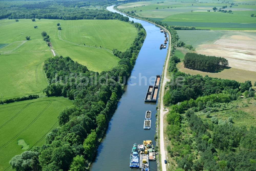 Ihleburg von oben - Ablagerungsflächen am Ufer des Elbe-Havel-Kanals bei Ihleburg im Bundesland Sachsen-Anhalt