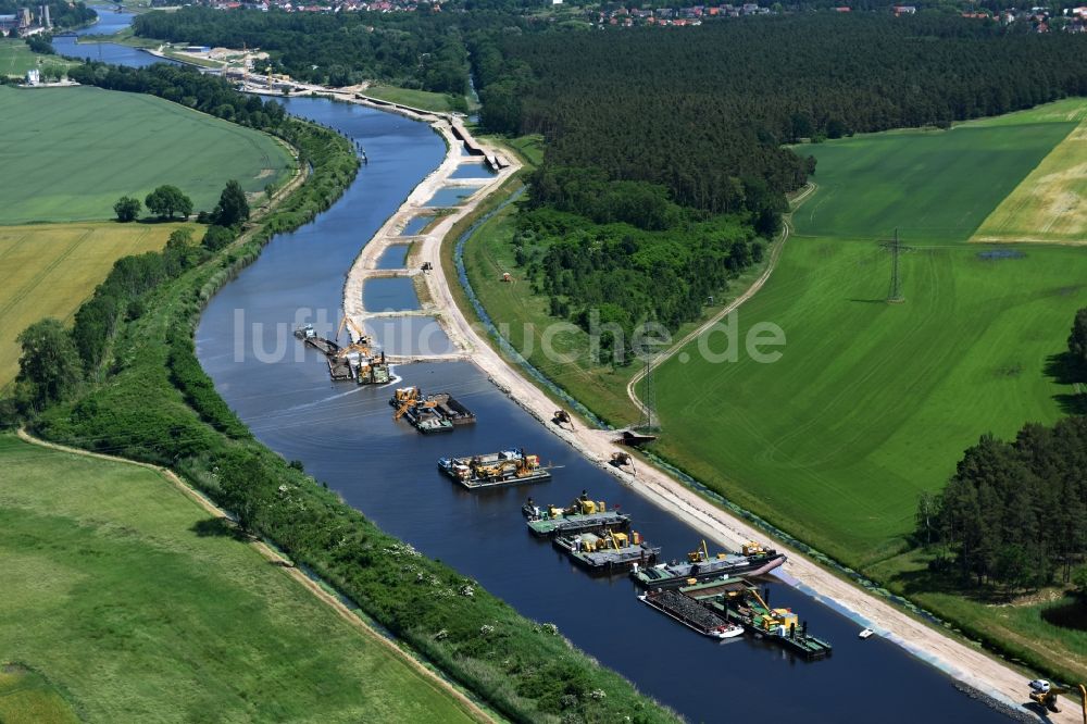 Luftaufnahme Elbe-Parey - Ablagerungsflächen am Ufer des Elbe-Havel-Kanals zwischen der Ihleburger Brücke und der Schleuse Zerben im Bundesland Sachsen-Anhalt