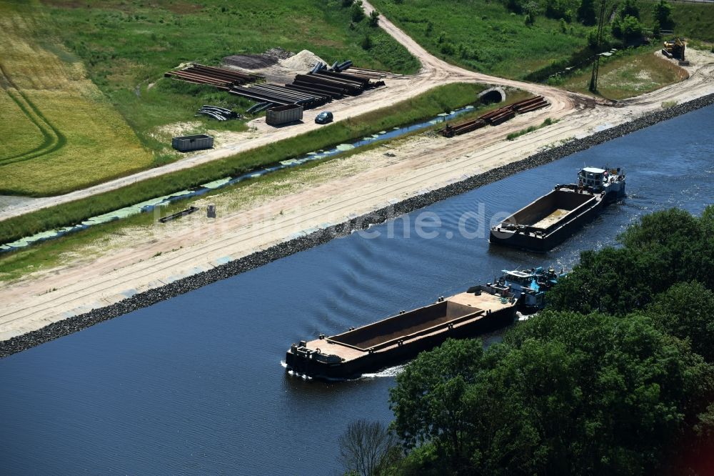 Luftaufnahme Elbe-Parey - Ablagerungsflächen am Ufer des Elbe-Havel-Kanals zwischen der Ihleburger Brücke und der Schleuse Zerben im Bundesland Sachsen-Anhalt