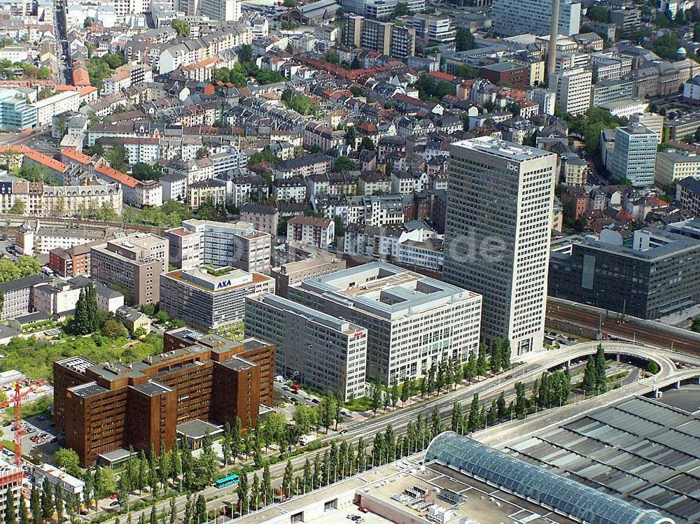 Frankfurt - Main / Hessen aus der Vogelperspektive: ABN AMRO Bank, Neubaukomplex Deutsche Bank AG in Frankfurt / Mai