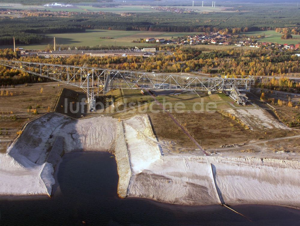 Luftbild Lichterfeld - Abraumförderbrücke F60 Lichterfeld