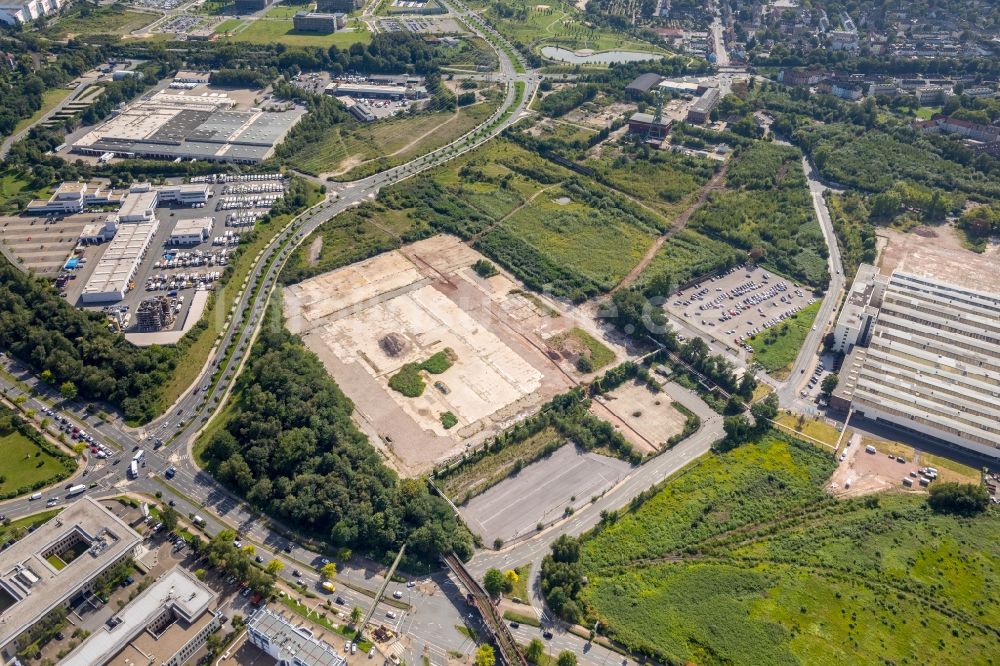 Luftbild Essen - Abriß, Abbruch- und Entsiegelungs- Arbeiten an den Betonflächen auf dem Gebiet des Kruppgürtels entlang der Helenenstraße in Essen im Bundesland Nordrhein-Westfalen, Deutschland