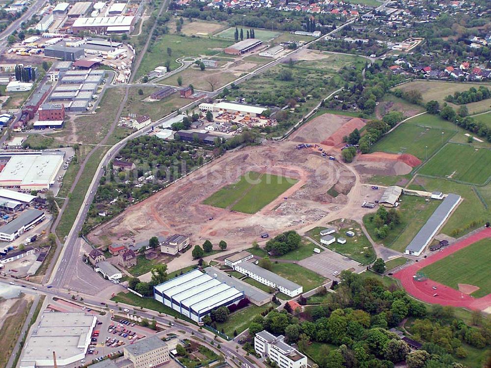 Luftaufnahme Magdeburg-Brückfeld - Abriß des Ernst-Grube-Stadion in Magdeburg-Brückfeld