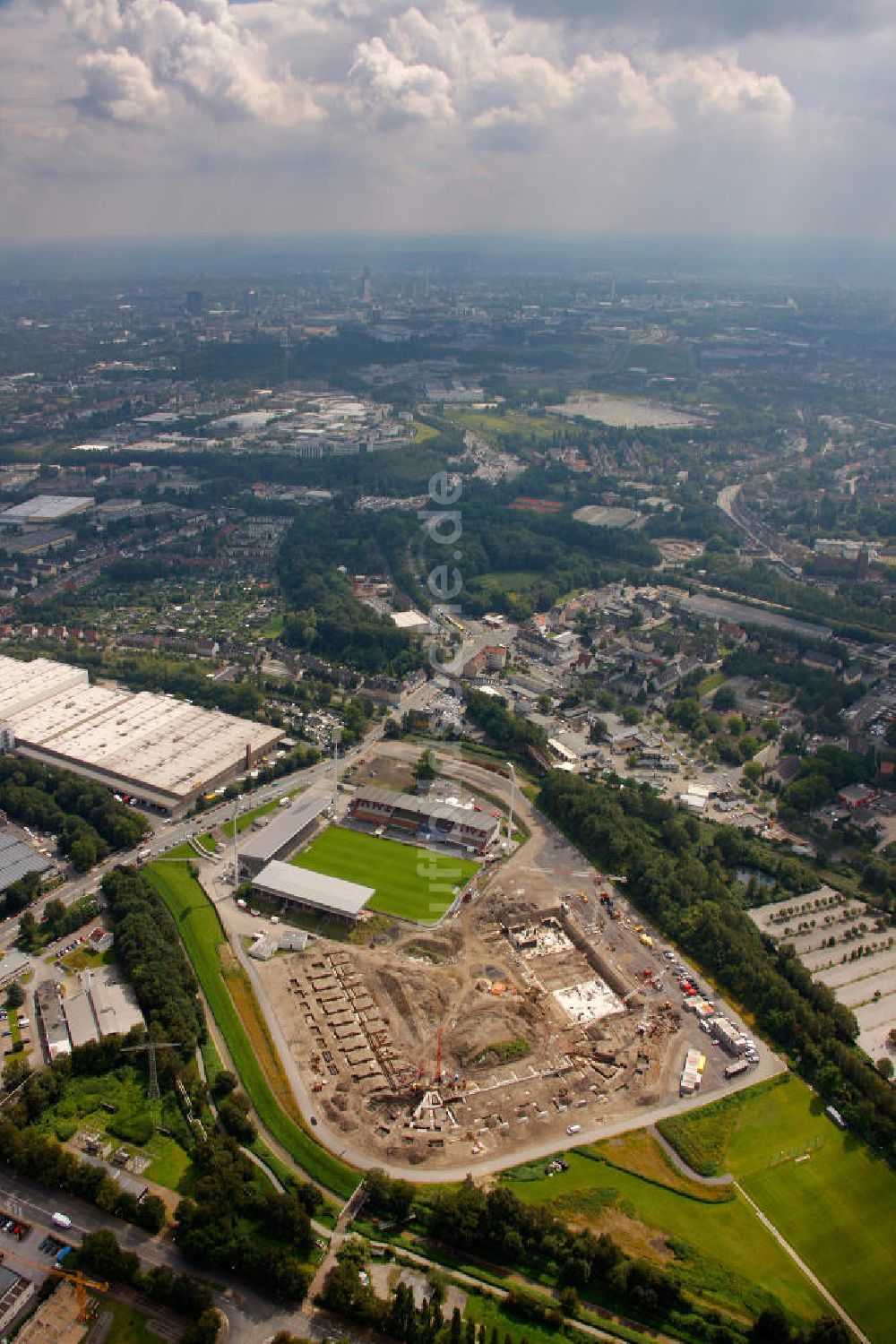 Essen aus der Vogelperspektive: Abriss des Georg-Melches-Stadion und Neubau eines moderneren Fußballstadions in Essen, Nordrhein-Westfalen