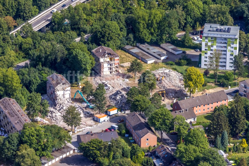 Luftbild Mülheim an der Ruhr - Abriß einer Mehrfamilienhaus- Wohnsiedlung in Mülheim an der Ruhr im Bundesland Nordrhein-Westfalen, Deutschland