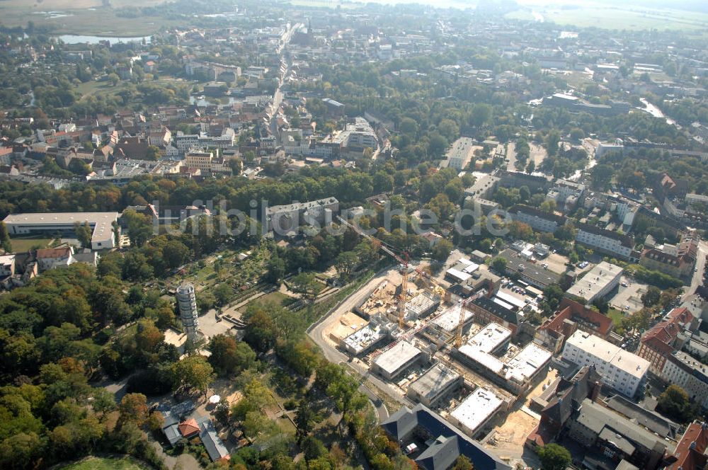 Luftbild Brandenburg - Abriss- und Neubaufläche des Klinikum Brandenburg