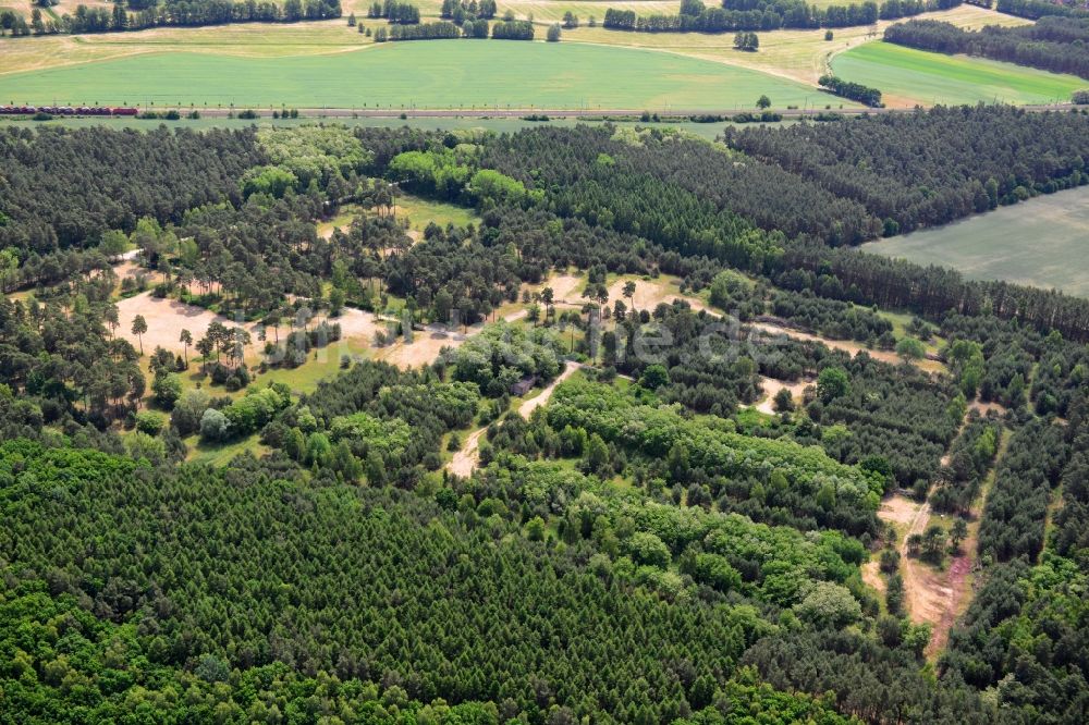 Luftbild Detershagen - Abriß- und Renaturierungsarbeiten auf dem Gelände eines ehemaligen Tanklager bei Detershagen in Sachsen-Anhalt