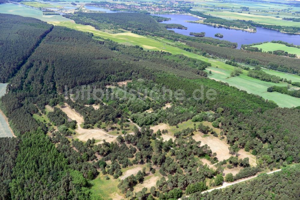 Luftaufnahme Detershagen - Abriß- und Renaturierungsarbeiten auf dem Gelände eines ehemaligen Tanklager bei Detershagen in Sachsen-Anhalt