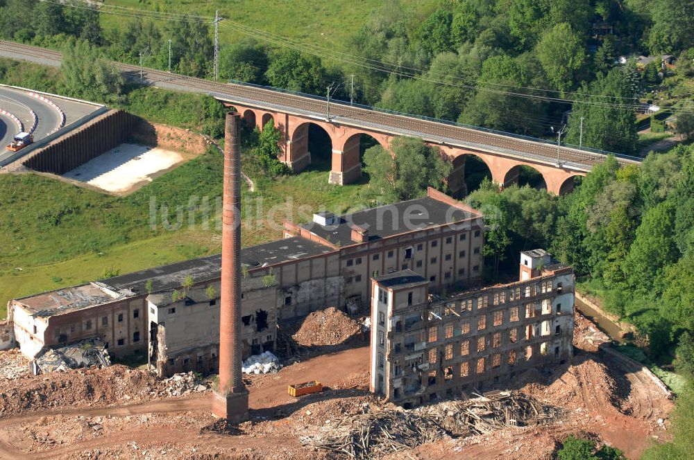 Luftaufnahme Werdau - Abriss Ruinen der ZWEIGA Spinnereien Werdau in Sachsen