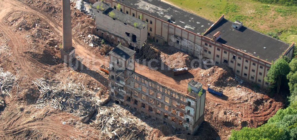 Luftaufnahme Werdau - Abriss Ruinen der ZWEIGA Spinnereien Werdau in Sachsen