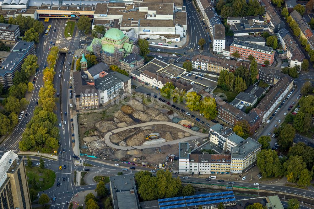 Luftaufnahme Essen - Abriß der Therme und Schwimmbecken am Freibad der Freizeiteinrichtung der Sport- und Bäderbetriebe Essen in Essen im Bundesland Nordrhein-Westfalen, Deutschland