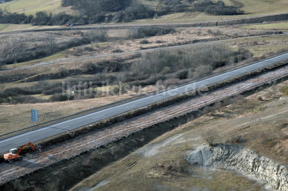 Schönau aus der Vogelperspektive: Abrißarbeiten am alten Streckenverlauf der A4 - demolition work on the old, disused itinerary of the A4 motorway course