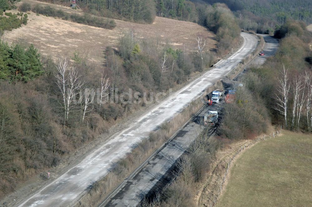 Luftbild Schönau - Abrißarbeiten am alten Streckenverlauf der A4 - demolition work on the old, disused itinerary of the A4 motorway course