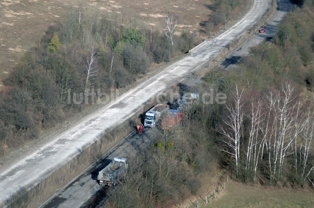 Luftaufnahme Schönau - Abrißarbeiten am alten Streckenverlauf der A4 - demolition work on the old, disused itinerary of the A4 motorway course