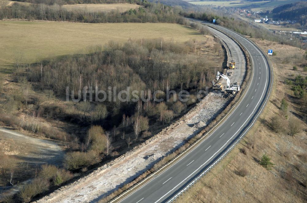 Wutha-Farnroda aus der Vogelperspektive: Abrißarbeiten am alten Streckenverlauf der A4 - demolition work on the old, disused itinerary of the A4 motorway course