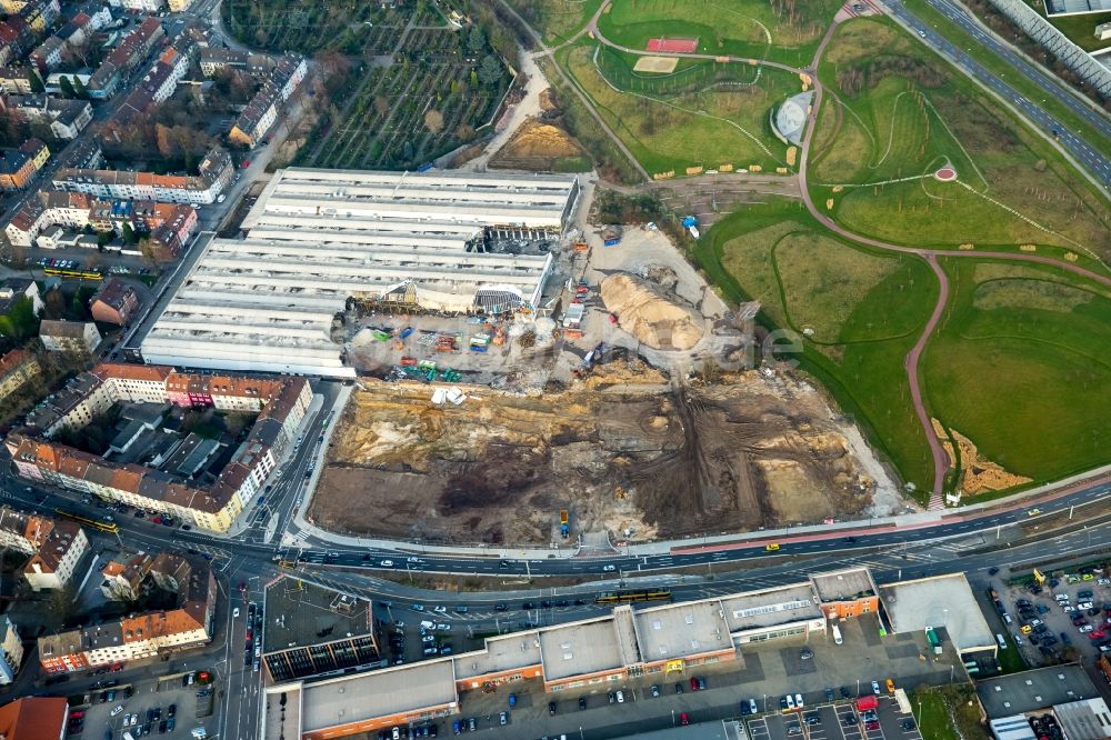 Luftaufnahme Essen - Abrißarbeiten des DIVI-Marktes Altenessen in Essen im Bundesland Nordrhein-Westfalen