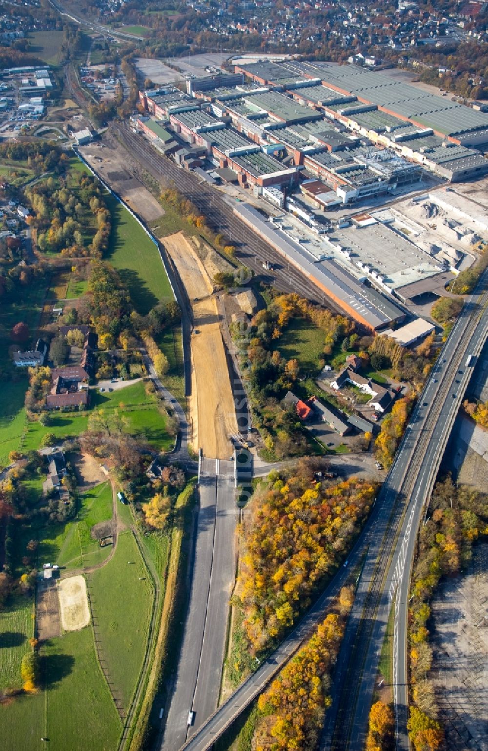 Luftaufnahme Bochum - Abrißarbeiten der ehemaligen Lackiererei am OPEL-Werk 1 in Bochum im Bundesland Nordrhein-Westfalen