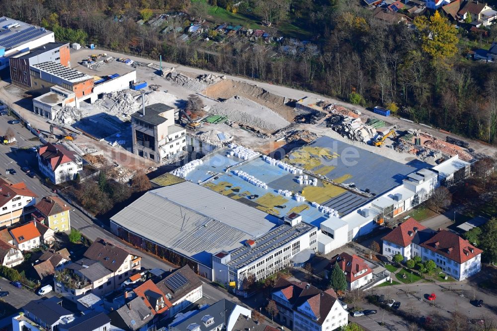 Wehr von oben - Abrißarbeiten auf dem Gelände der Industrie- Ruine Brennet Areal in Wehr im Bundesland Baden-Württemberg, Deutschland