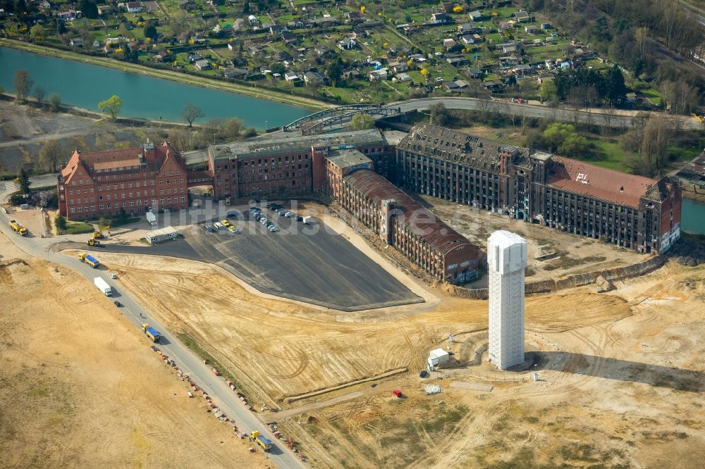 Hannover von oben - Abrißarbeiten auf dem Gelände der Industrie- Ruine Conti an der Kanalstraße im Ortsteil Linden-Limmer in Hannover im Bundesland Niedersachsen, Deutschland