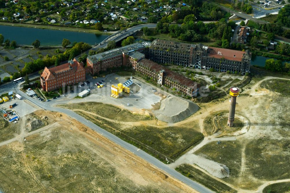 Hannover von oben - Abrißarbeiten auf dem Gelände der Industrie- Ruine Conti an der Kanalstraße im Ortsteil Linden-Limmer in Hannover im Bundesland Niedersachsen, Deutschland