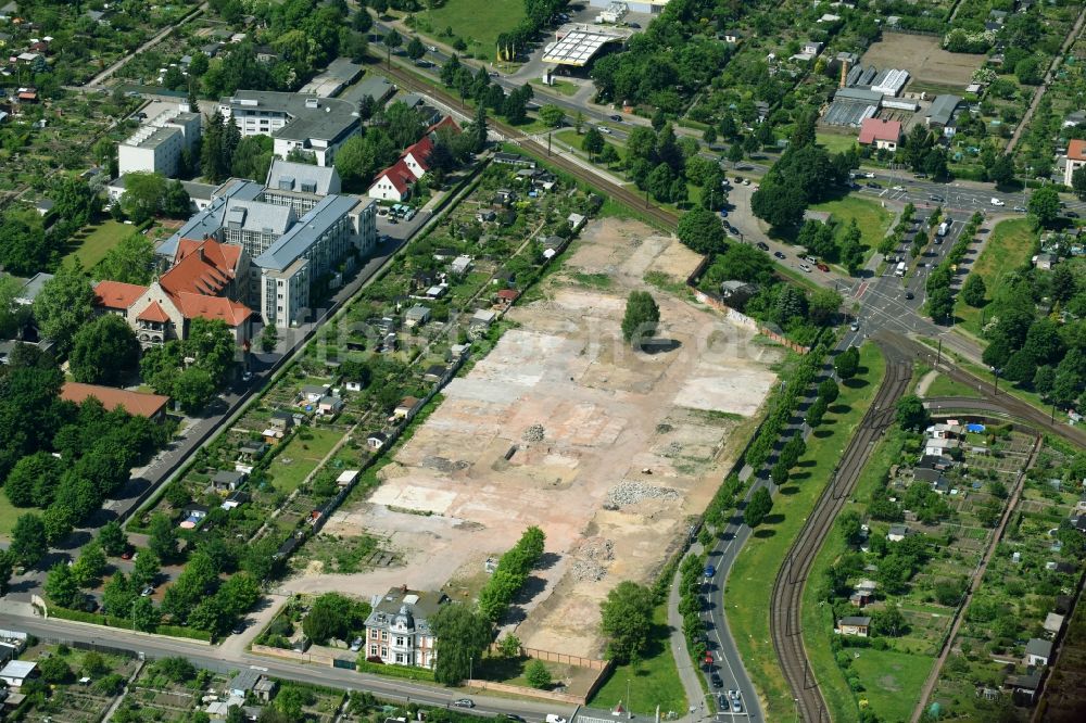 Magdeburg aus der Vogelperspektive: Abrißarbeiten auf dem Gelände der Industrie- Ruine Europaring - Große Diesdorfer Straße in Magdeburg im Bundesland Sachsen-Anhalt, Deutschland